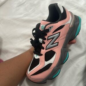 New Balance 9060 "Pink Teal" Pink Green/ Pink Vert Grade School Size GC9060RK